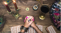 Le tarot pour découvrir si votre partenaire vous cache des choses sur votre relation
