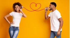 Les cartes du Tarot pour renforcer la communication dans le couple
