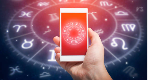 Horoscope et influence digitale : réseaux sociaux selon le signe